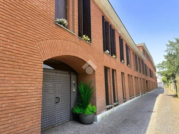 appartamento in vendita a Vimercate