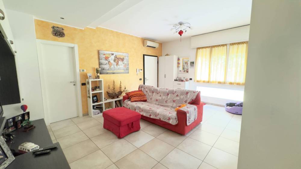 casa indipendente in vendita a Vimercate