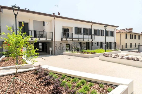 appartamento in vendita a Vimercate