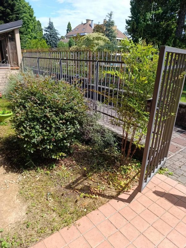 casa indipendente in vendita a Vimercate in zona Centro Storico