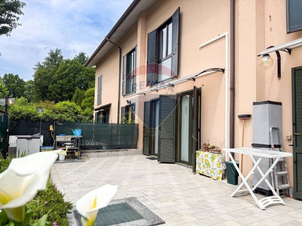 casa indipendente in vendita a Vimercate in zona Oreno