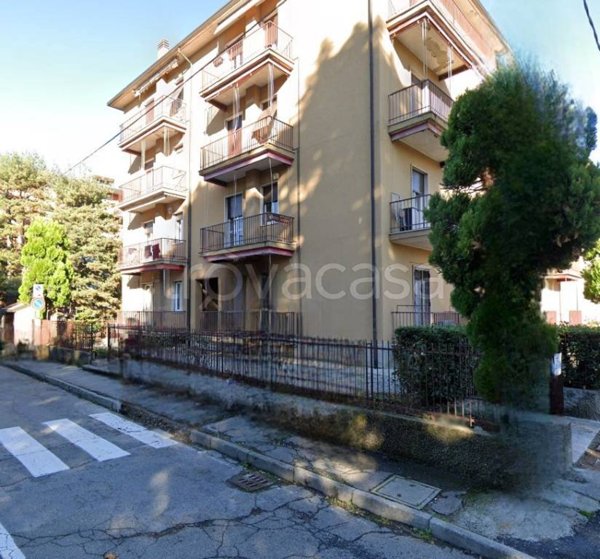 appartamento in vendita a Vimercate in zona Oreno