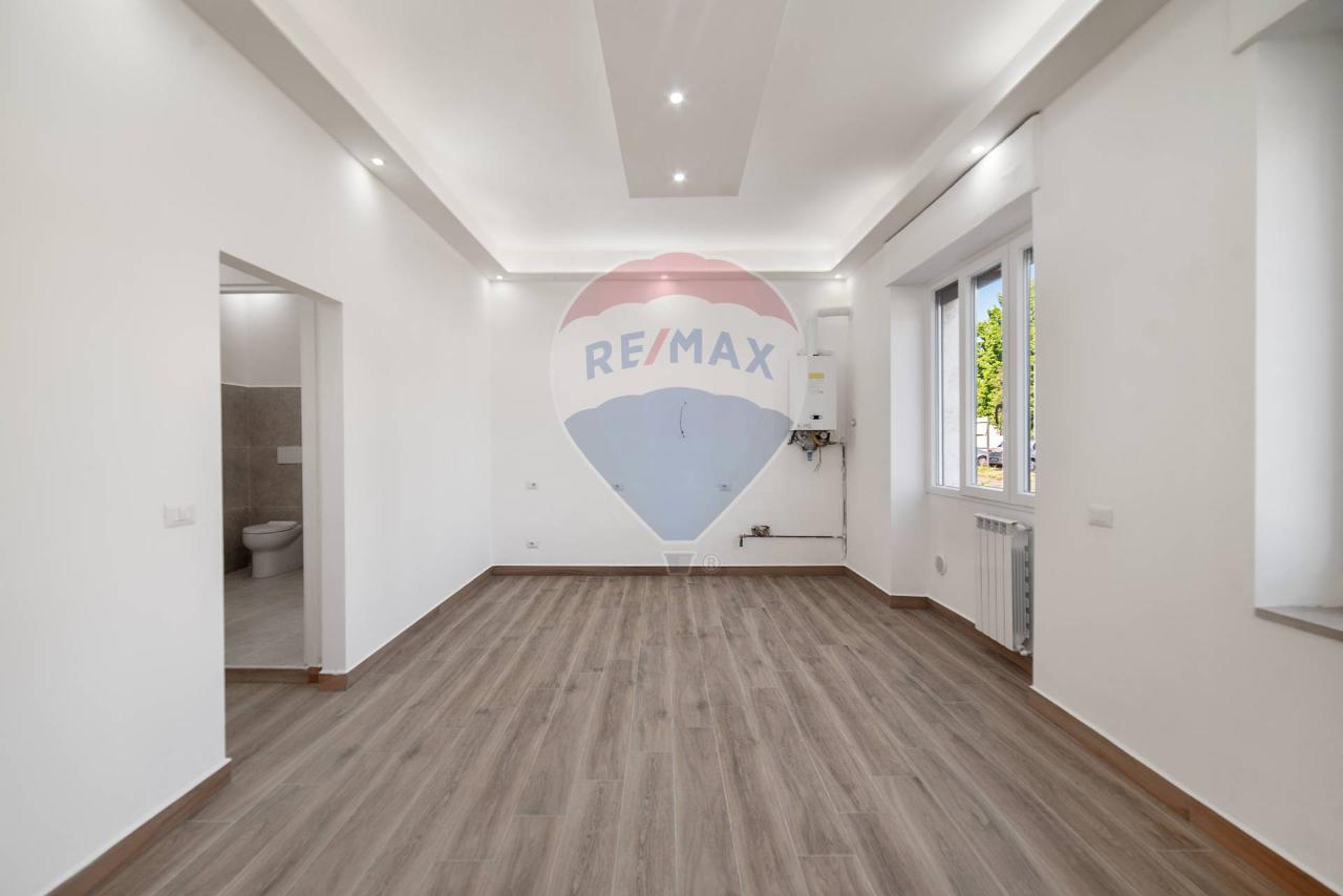 appartamento in vendita a Vimercate in zona Velasca