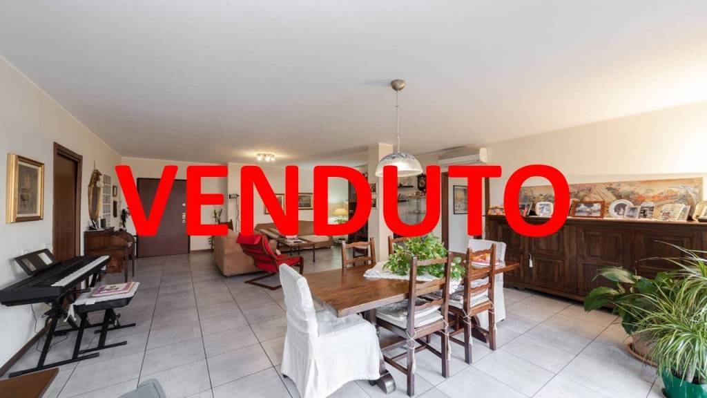 appartamento in vendita a Vimercate