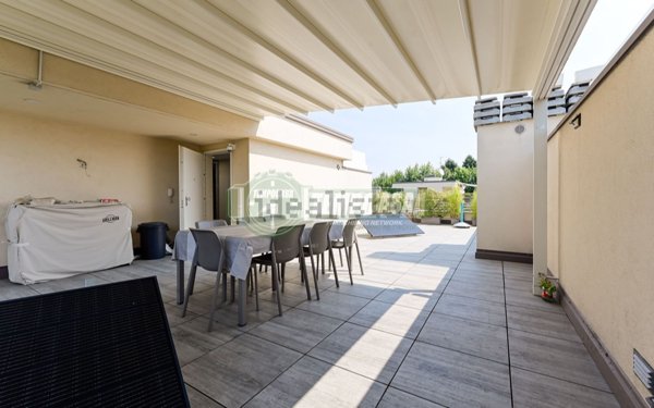 appartamento in vendita a Vimercate