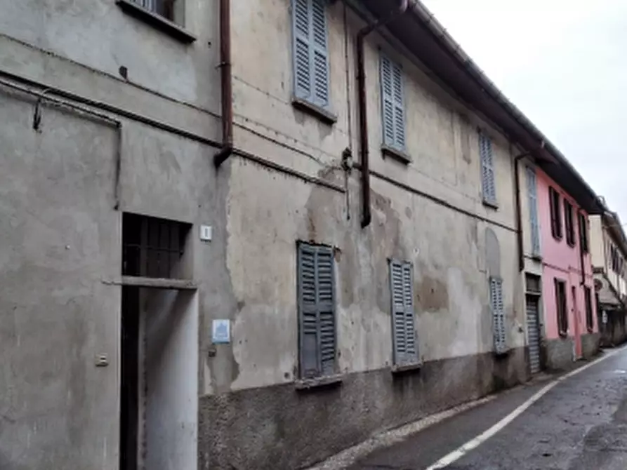appartamento in vendita a Vimercate in zona Centro Storico