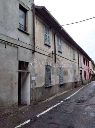 appartamento in vendita a Vimercate in zona Centro Storico