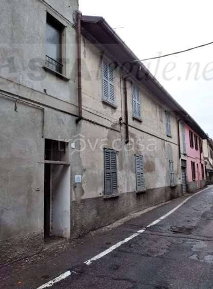 appartamento in vendita a Vimercate in zona Centro Storico