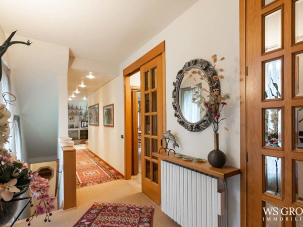 casa indipendente in vendita a Vimercate