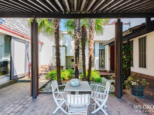 casa indipendente in vendita a Vimercate