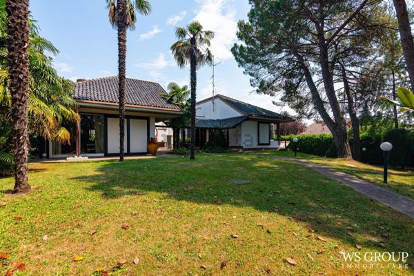casa indipendente in vendita a Vimercate