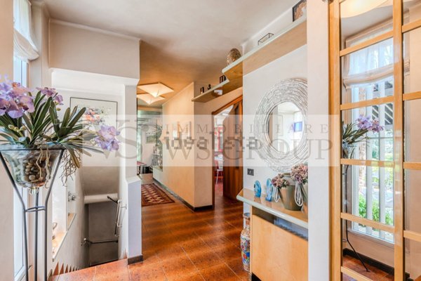 casa indipendente in vendita a Vimercate