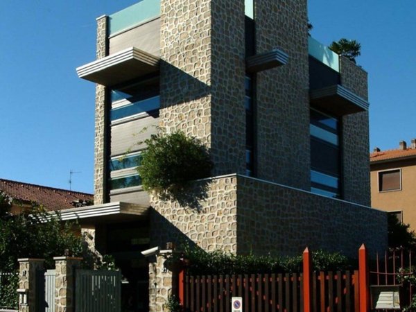 casa indipendente in vendita a Vimercate in zona Oreno