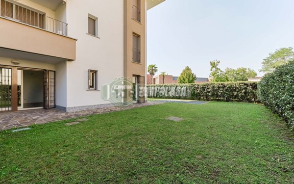appartamento in vendita a Vimercate