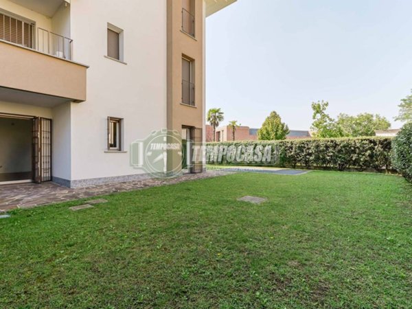 appartamento in vendita a Vimercate