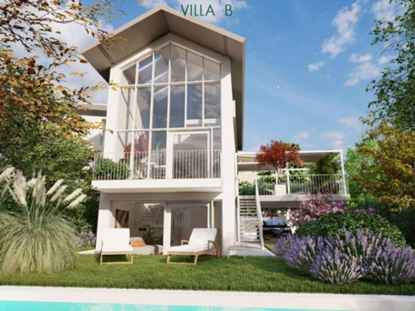 casa indipendente in vendita a Vimercate in zona Centro Storico