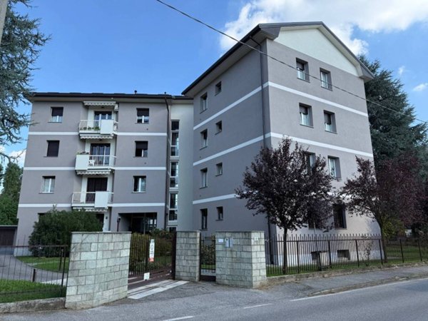 appartamento in vendita a Vimercate