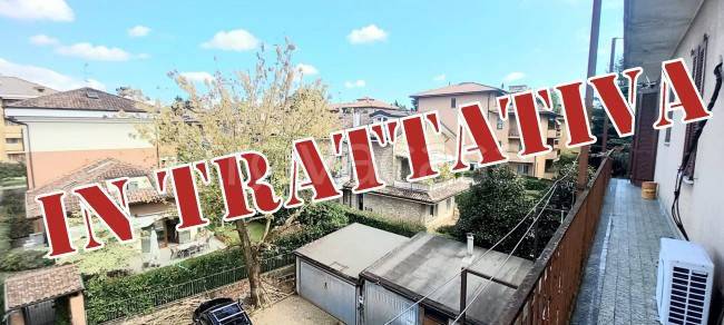 appartamento in vendita a Vimercate in zona Centro Storico