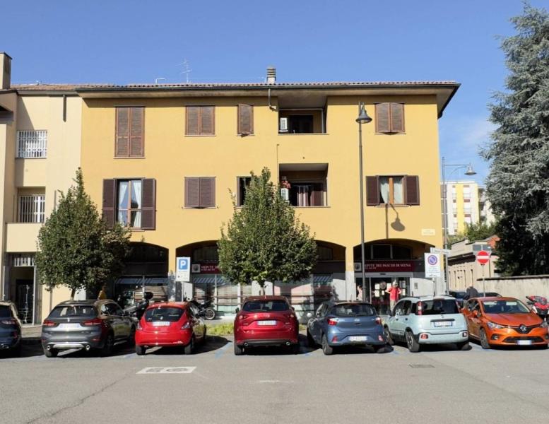 appartamento in vendita a Vimercate in zona Centro Storico