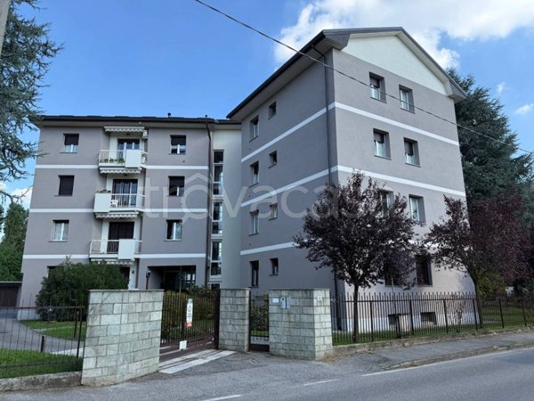 appartamento in vendita a Vimercate