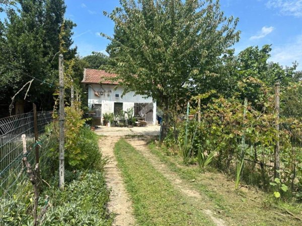 casa indipendente in vendita a Vimercate