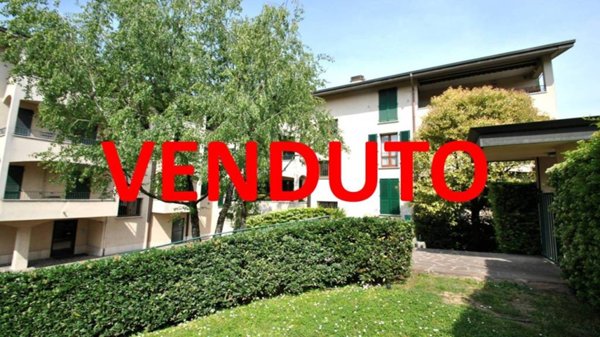 appartamento in vendita a Vimercate in zona Oreno
