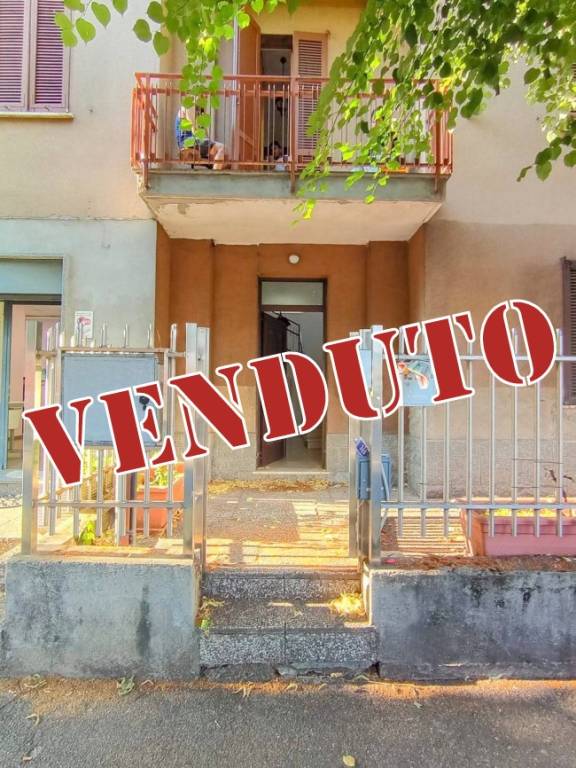 appartamento in vendita a Vimercate in zona Centro Storico