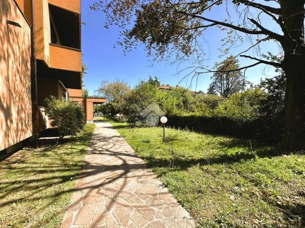 appartamento in vendita a Vimercate