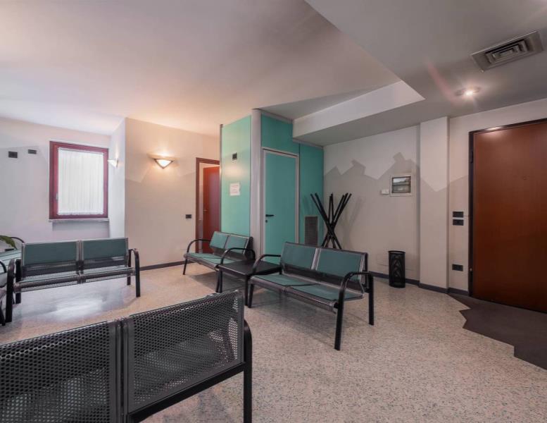 appartamento in vendita a Vimercate in zona Centro Storico