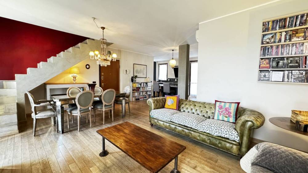 appartamento in vendita a Vimercate in zona Centro Storico