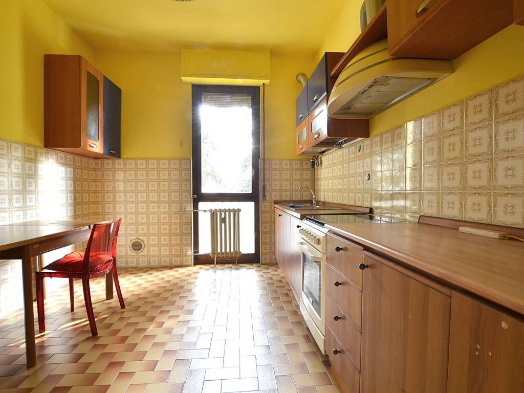 appartamento in vendita a Vimercate in zona Centro Storico