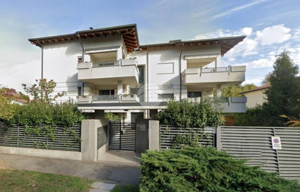 appartamento in vendita a Vimercate