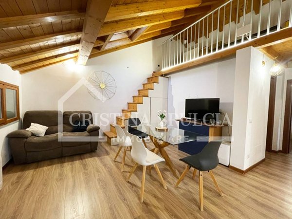 appartamento in vendita a Vimercate in zona Centro Storico