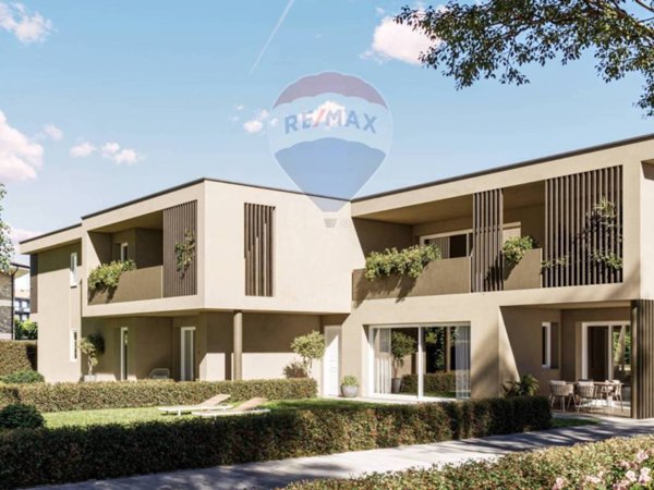 appartamento in vendita a Vimercate in zona Centro Storico