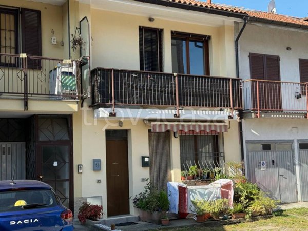 appartamento in vendita a Vimercate in zona Centro Storico