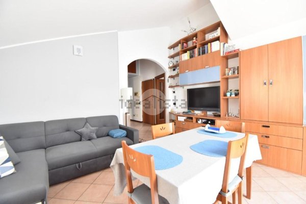 appartamento in vendita a Vimercate