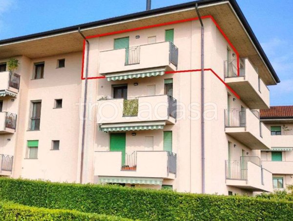 appartamento in vendita a Vimercate