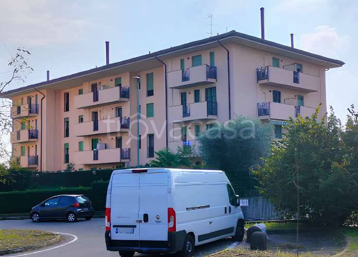 appartamento in vendita a Vimercate