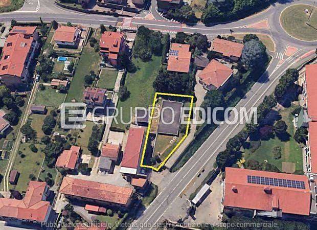 appartamento in vendita a Vimercate in zona Ruginello / Oldaniga