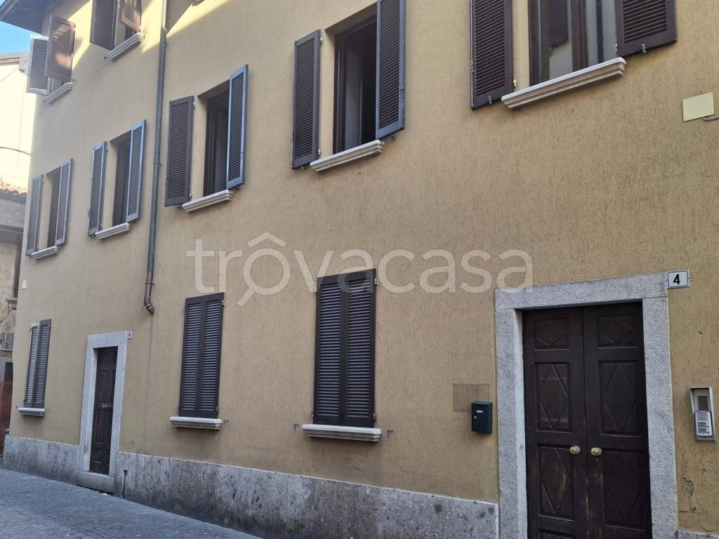 appartamento in vendita a Vimercate