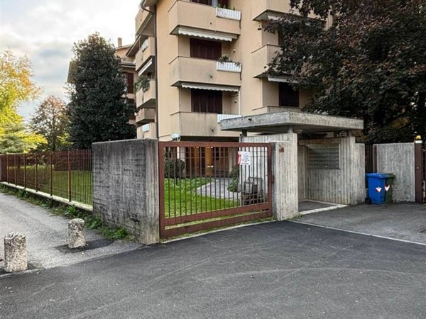 appartamento in vendita a Vimercate