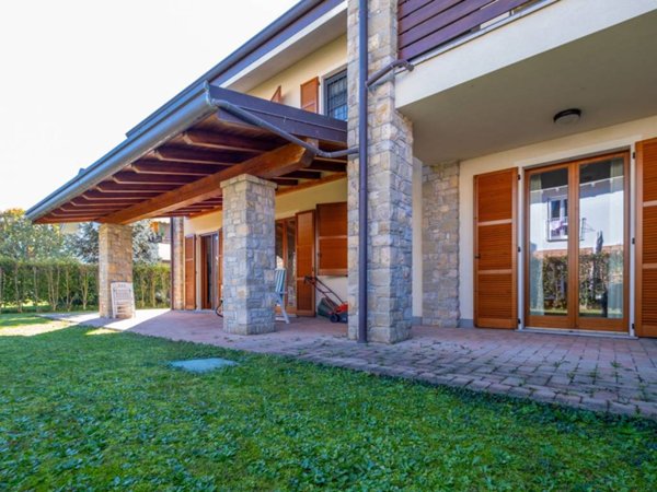 appartamento in vendita a Vimercate