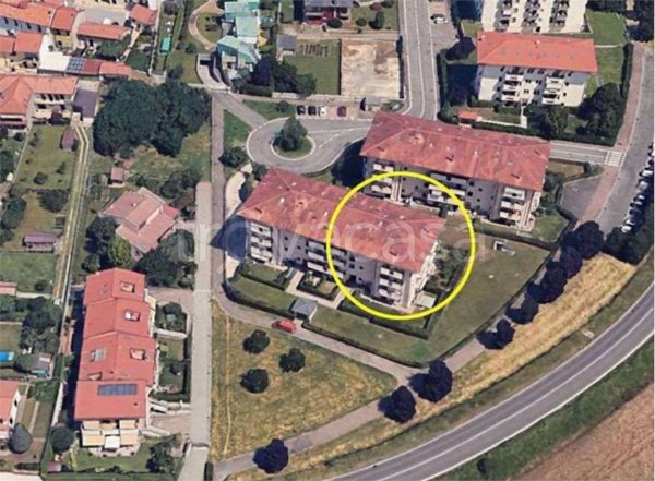 appartamento in vendita a Vimercate