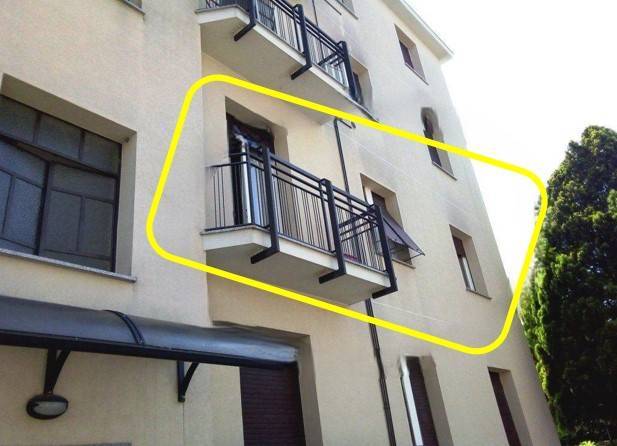 appartamento in vendita a Vimercate in zona Centro Storico