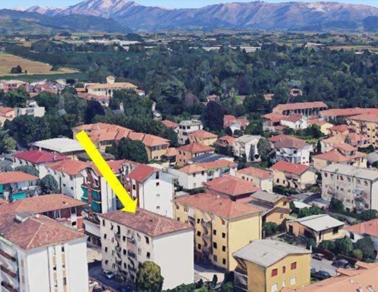 appartamento in vendita a Vimercate in zona Centro Storico