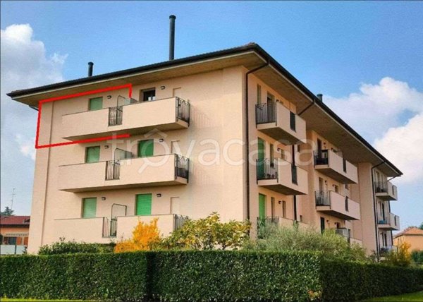 appartamento in vendita a Vimercate