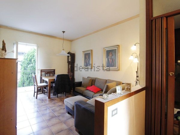 appartamento in vendita a Vimercate in zona Centro Storico