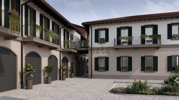 appartamento in vendita a Vimercate in zona Centro Storico