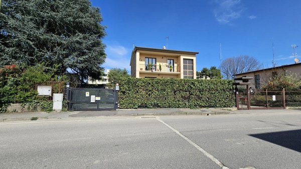appartamento in vendita a Vimercate