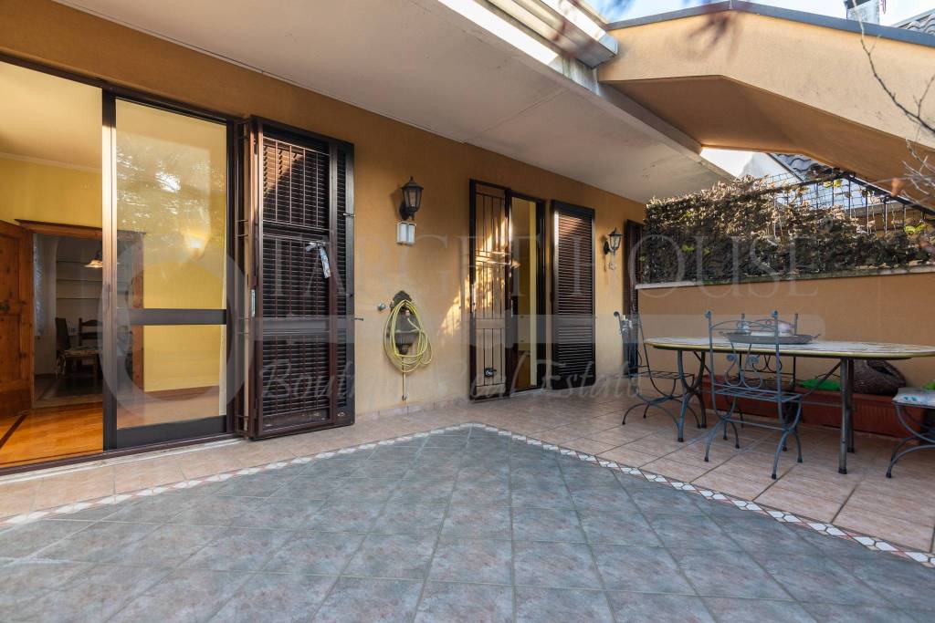 appartamento in vendita a Vimercate